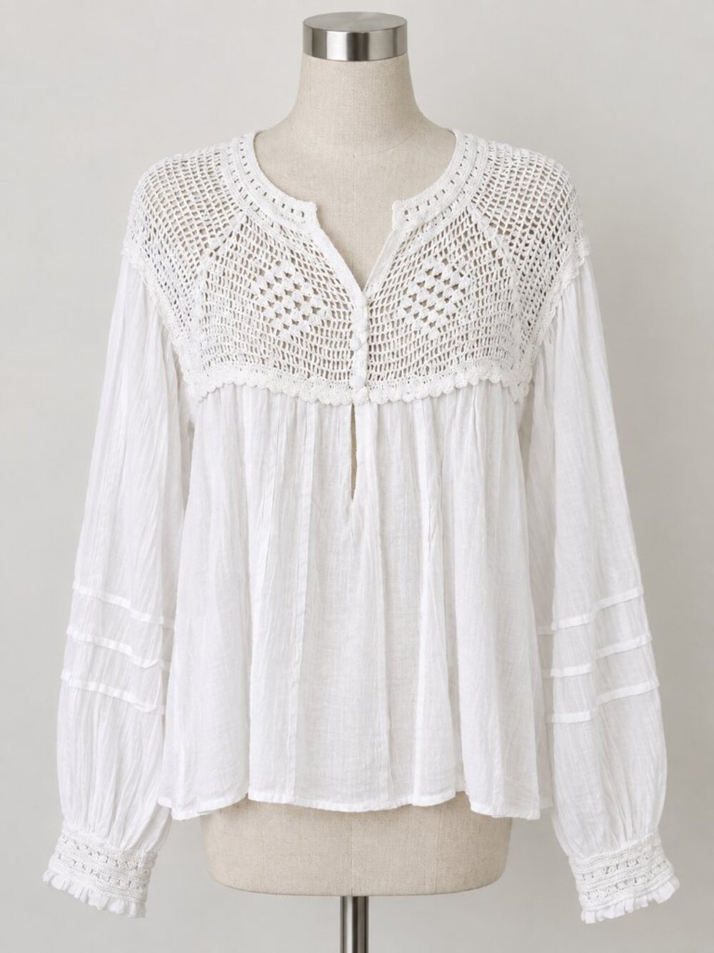 Free People White Crochet Yoke Gauze Blouse Boho Peasant Long Sleeve Top Size L
